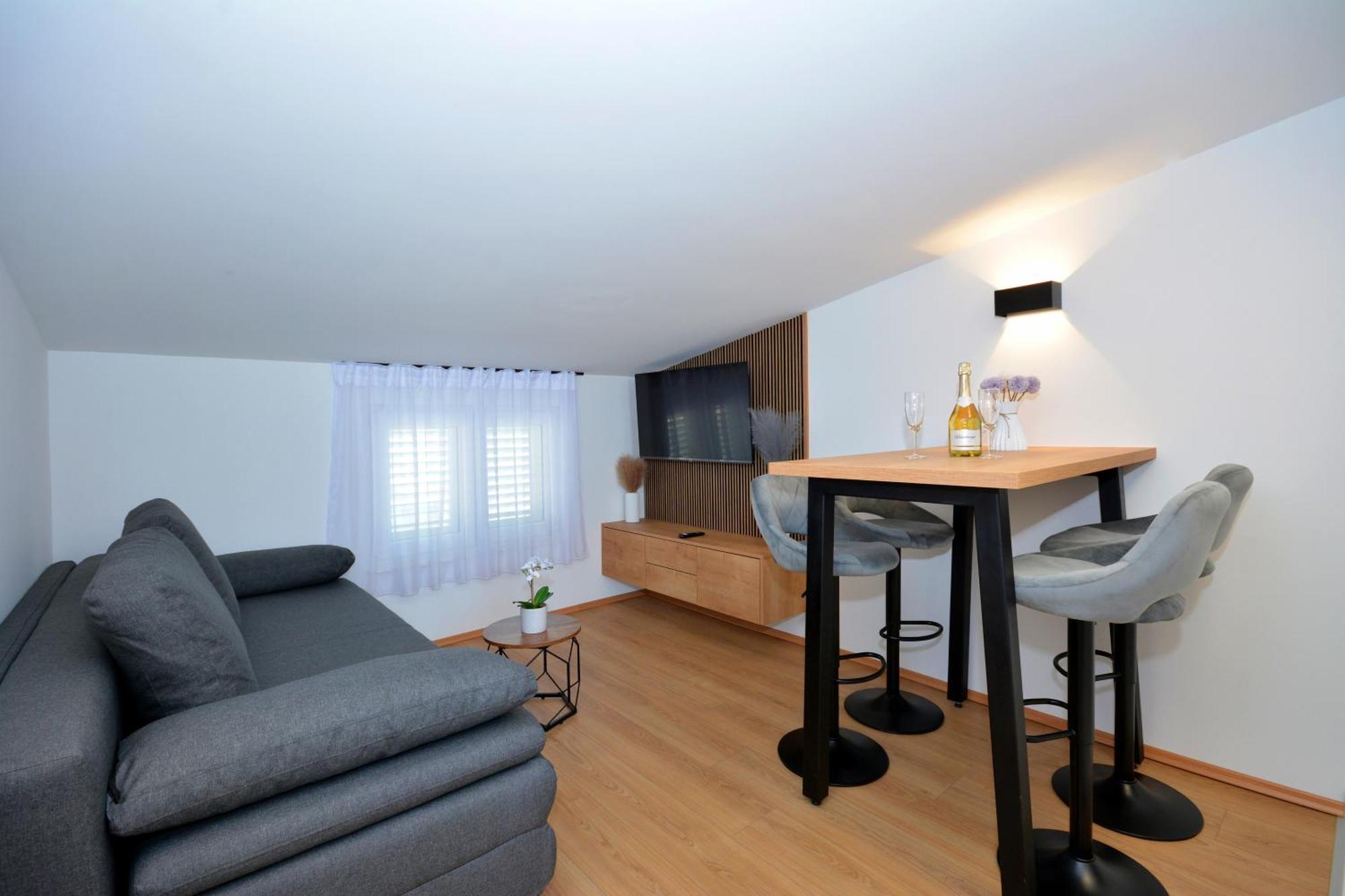 Apartments Radeljic Podstrana Exterior photo