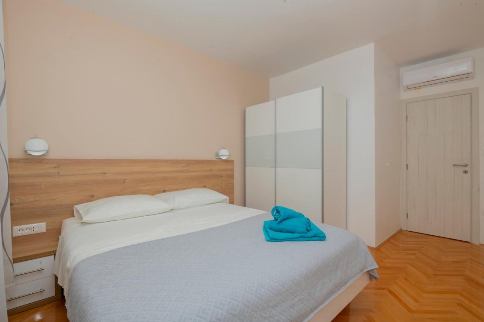 Apartments Radeljic Podstrana Room photo
